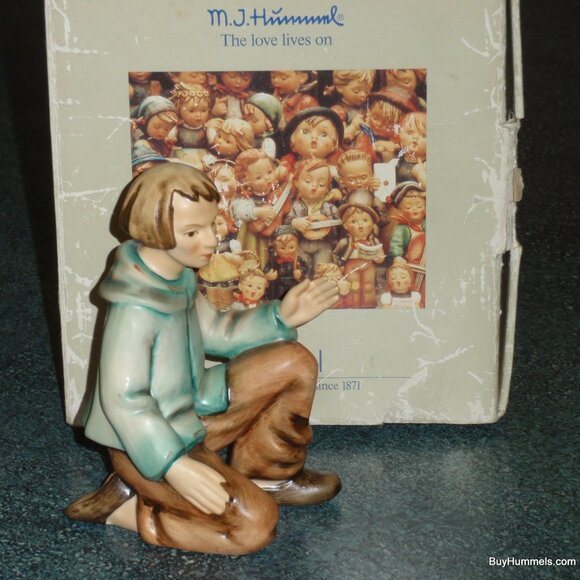 Kneeling Shepherd Goebel Hummel Nativity Scene Figurine 214/G TMK6 With Box! - Picture 1 of 10